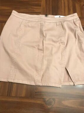 Everyday Chic Boutique Large Light Mauve Jean Skirt